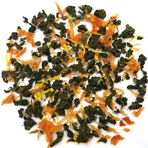 Oolong tea mixed with dried grapefruit, dried hibiscus sabdariffa and dried chrysanthemum