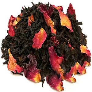 Ceylon black tea leaves mixed with dried rose petals