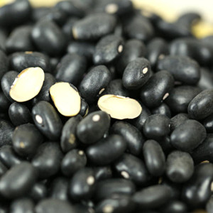Black Kidney Bean with White Kernel