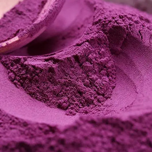 Powder of purple potato